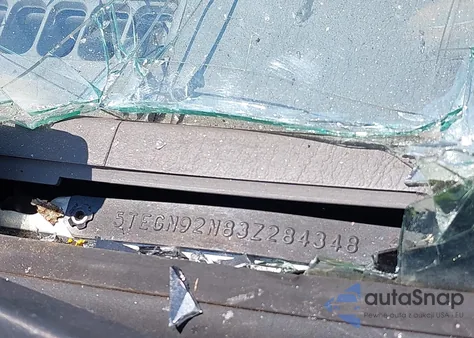 2003 Toyota Tacoma Prerunner V6 z USA, uszkodzony, nr VIN 5TEGN92N83Z284348